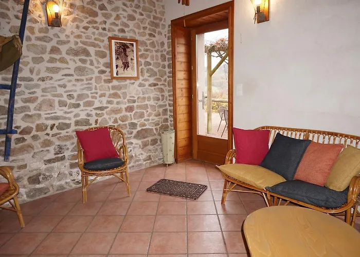 Du Thiollet Bed & Breakfast 3*