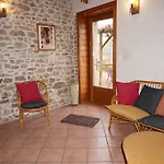 Du Thiollet Bed & Breakfast 3*